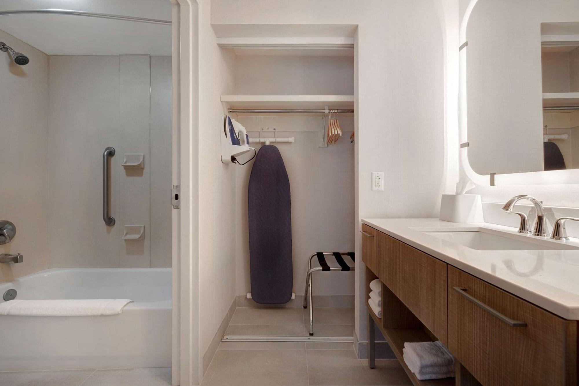 Hotel Homewood